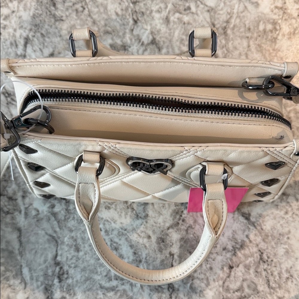 Betsey Johnson Cream Quilted Handbag with Heart Accents Crossbody - Picture 2 of 4